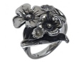 Кольцо в виде цветка, серебро 925 001 02 22-00587 2010 г инфо 8317w.